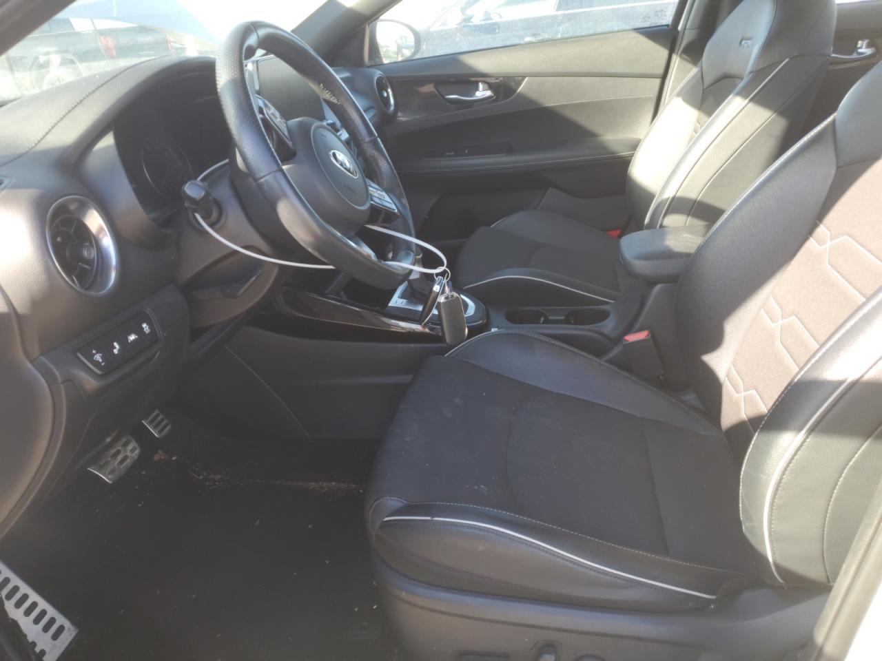 2021 Kia Forte - Image 7