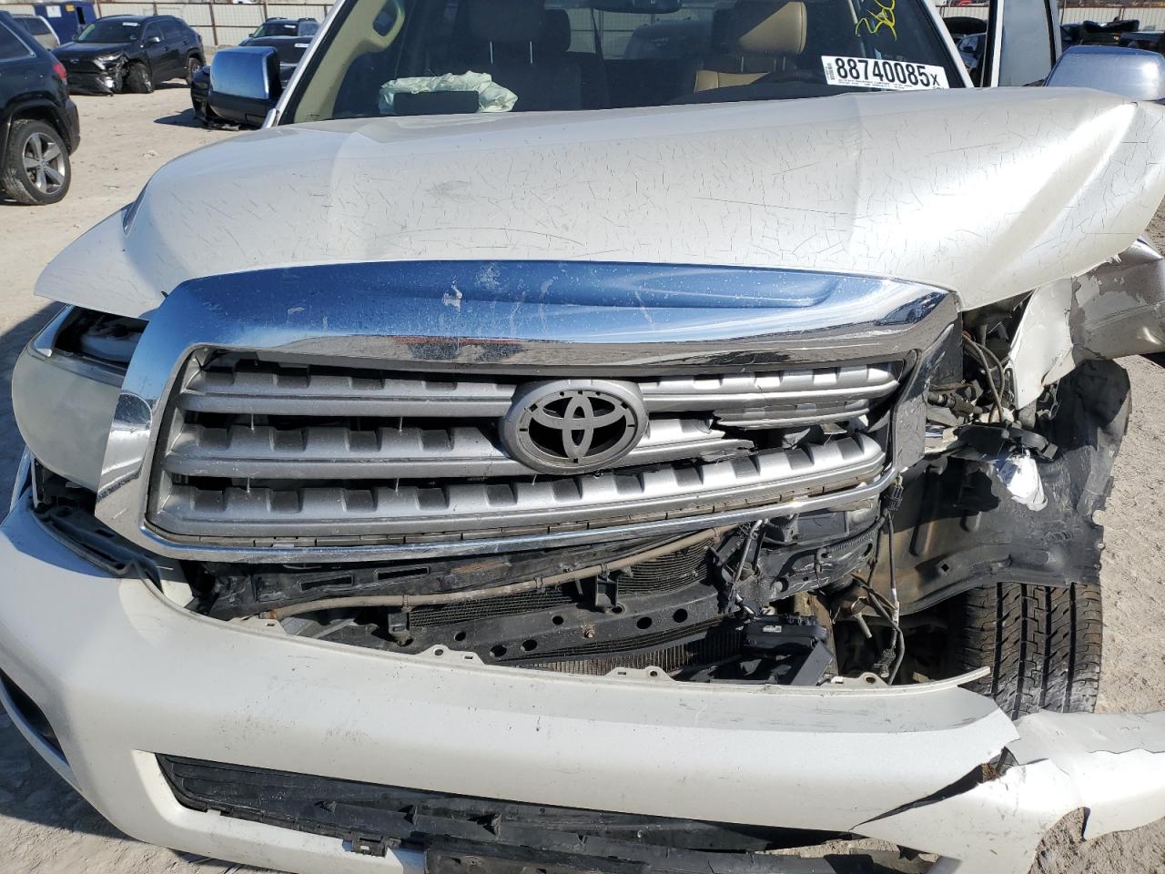 2011 Toyota Sequoia Platinum VIN: 5TDDW5G15BS051540 Lot: 88740085