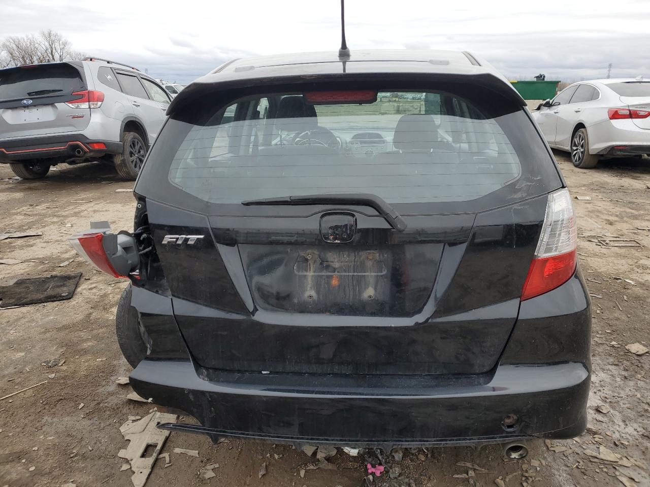 2010 Honda Fit - Image 6