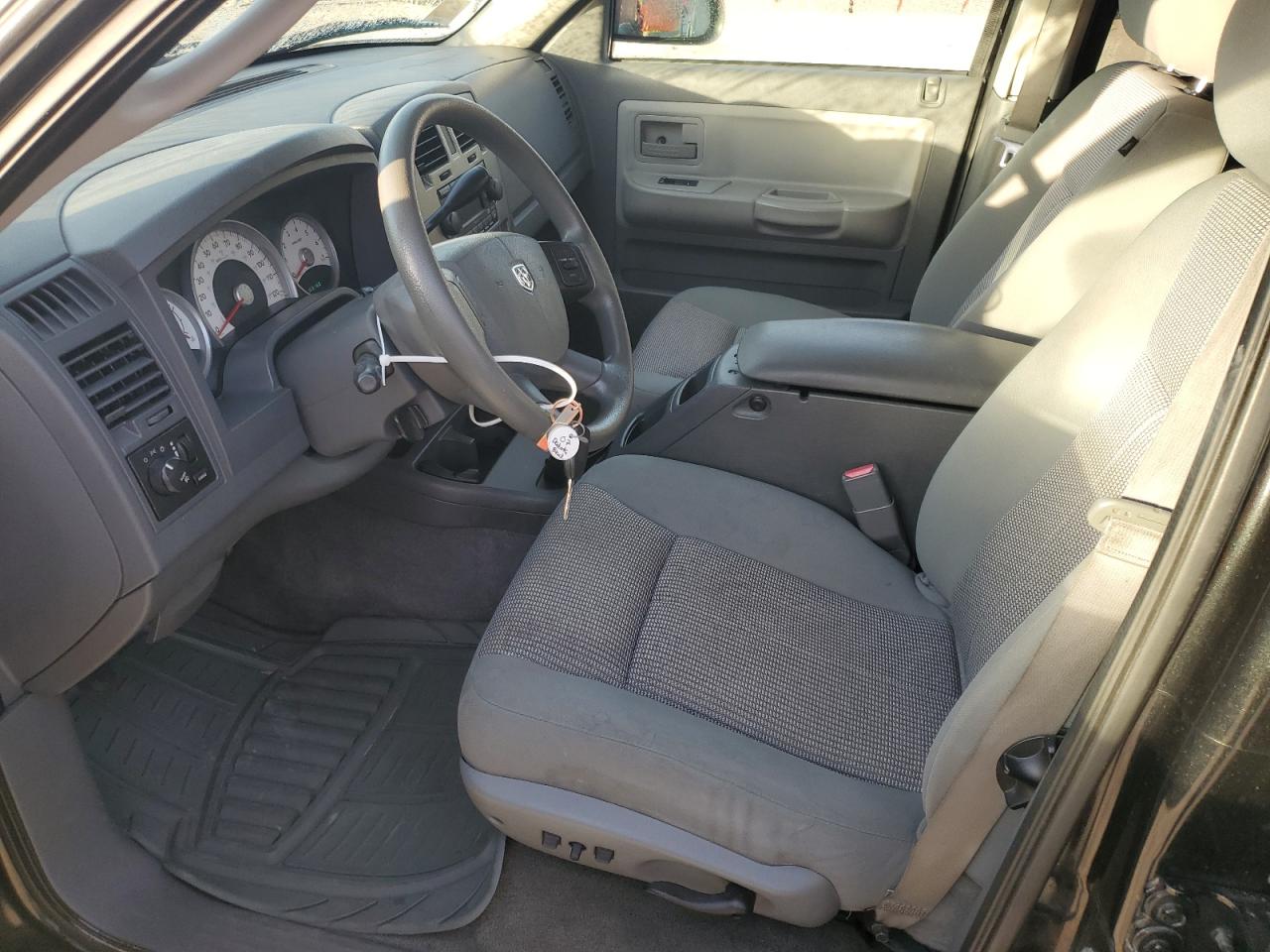 2007 Dodge Dakota Quad Slt VIN: 1D7HE48K37S216916 Lot: 87187984