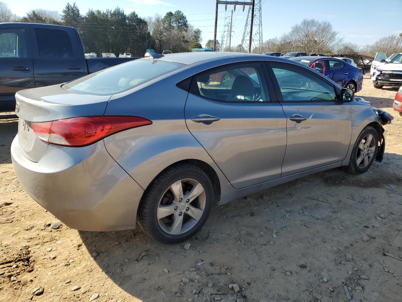 VIN KMHDH4AE8DU937958 2013 HYUNDAI ELANTRA no.3