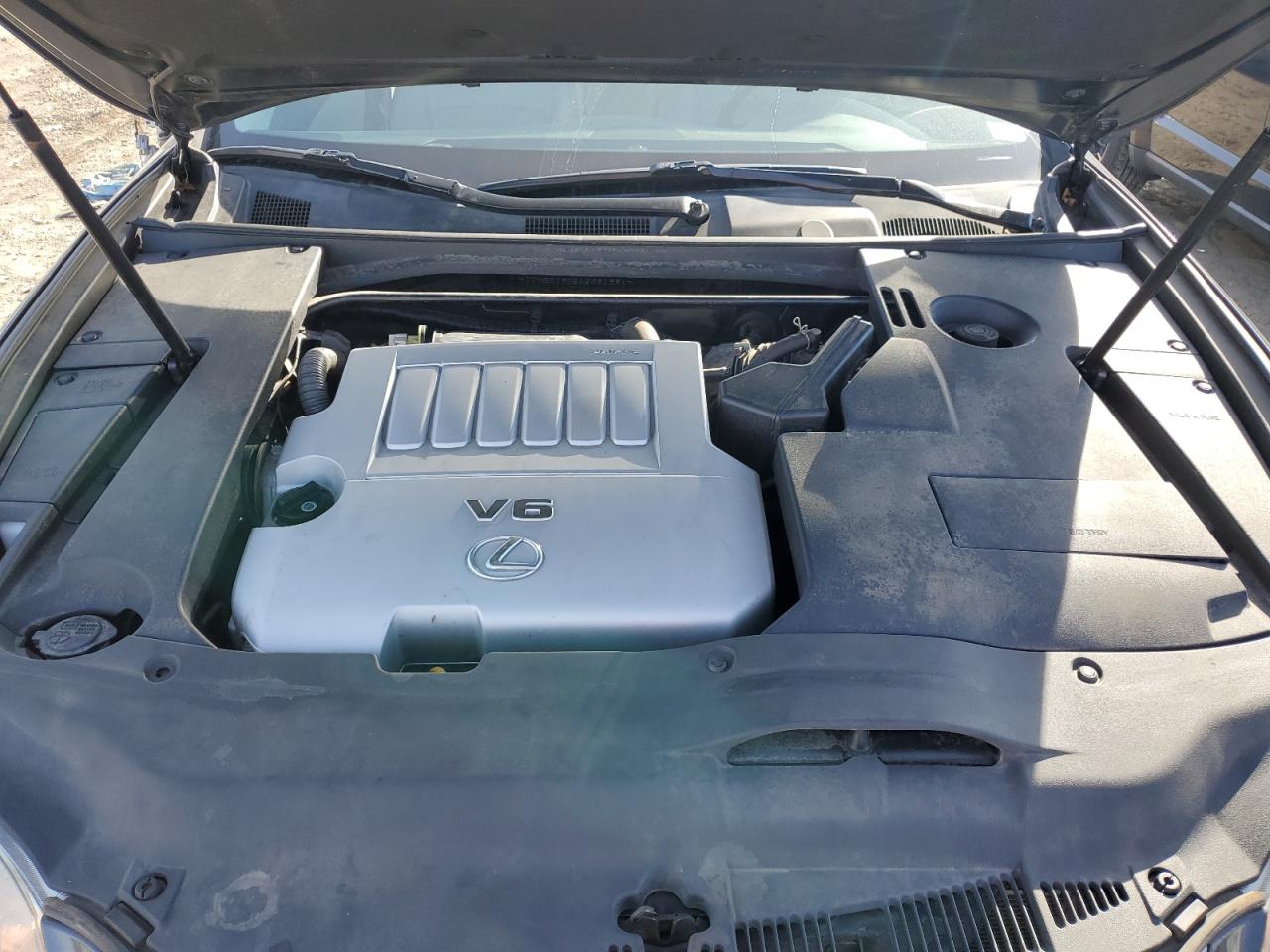 2010 Lexus ES - Image 11