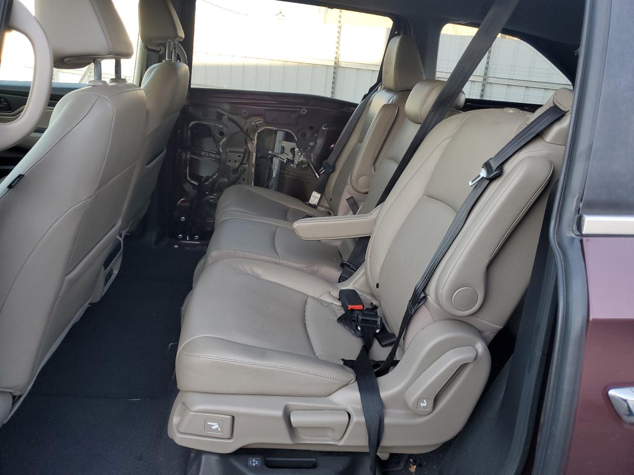 2019 Honda Odyssey - Image 11