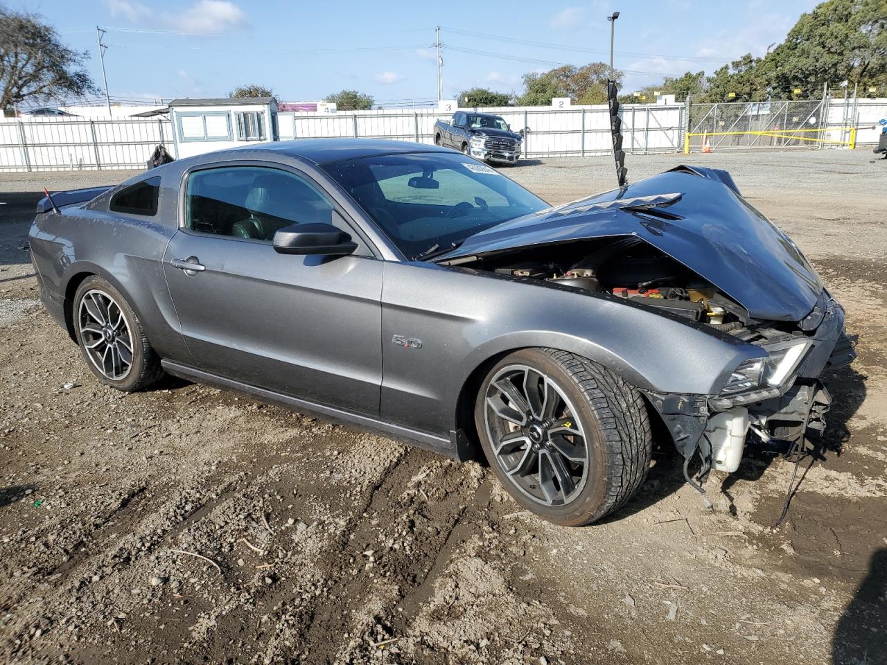 2013 Ford Mustang - Image 4