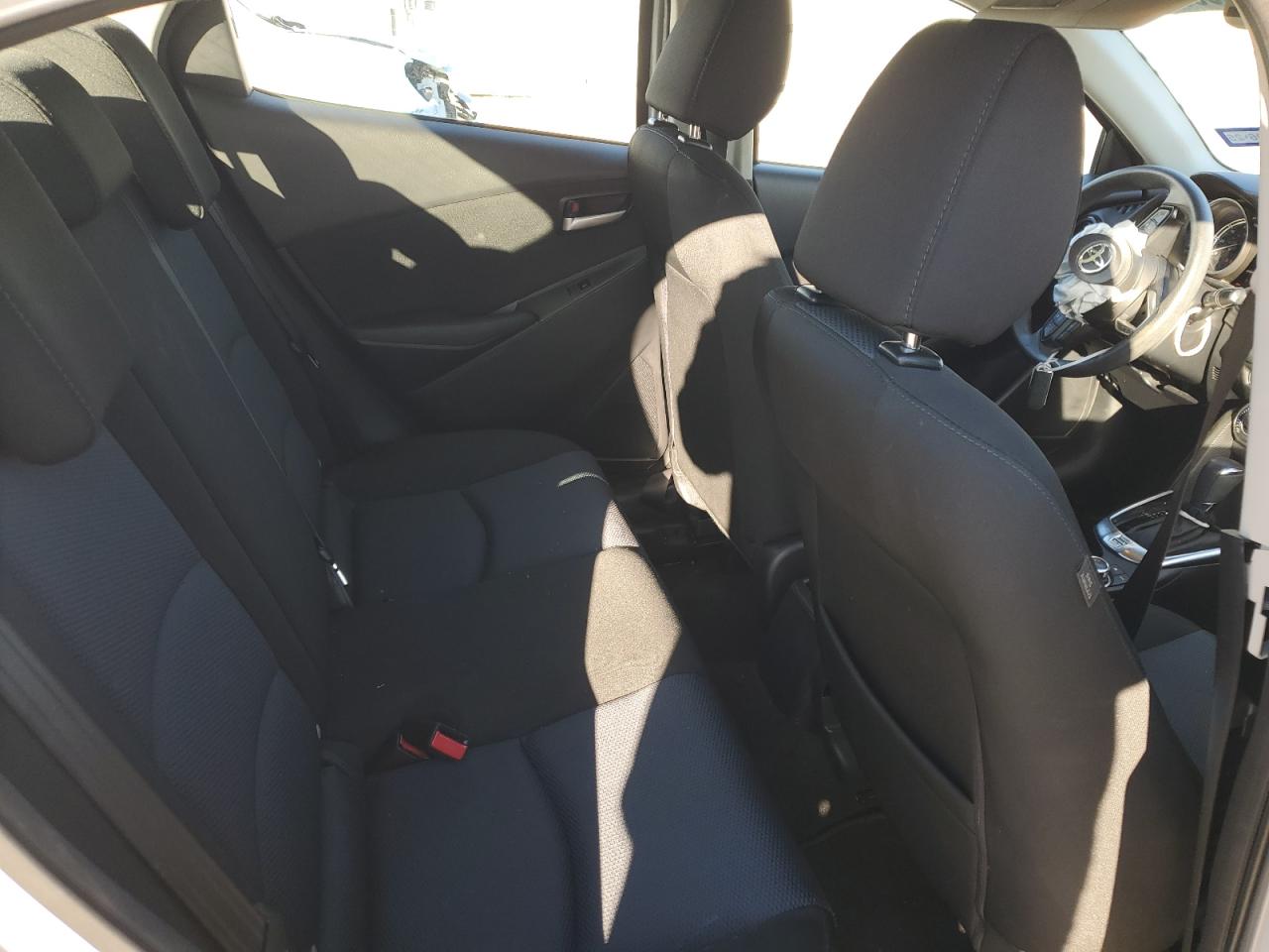 2019 Toyota Yaris - Image 10