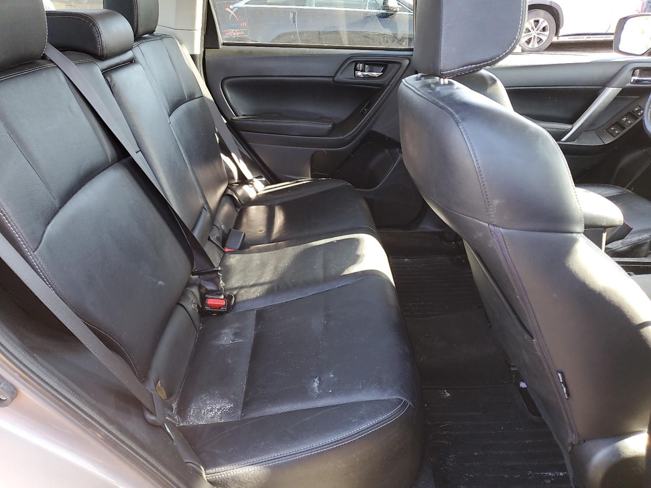 2015 Subaru Forester - Image 11
