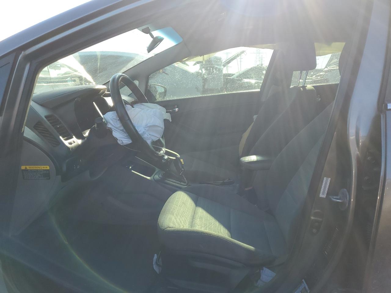2015 Kia Forte - Image 7