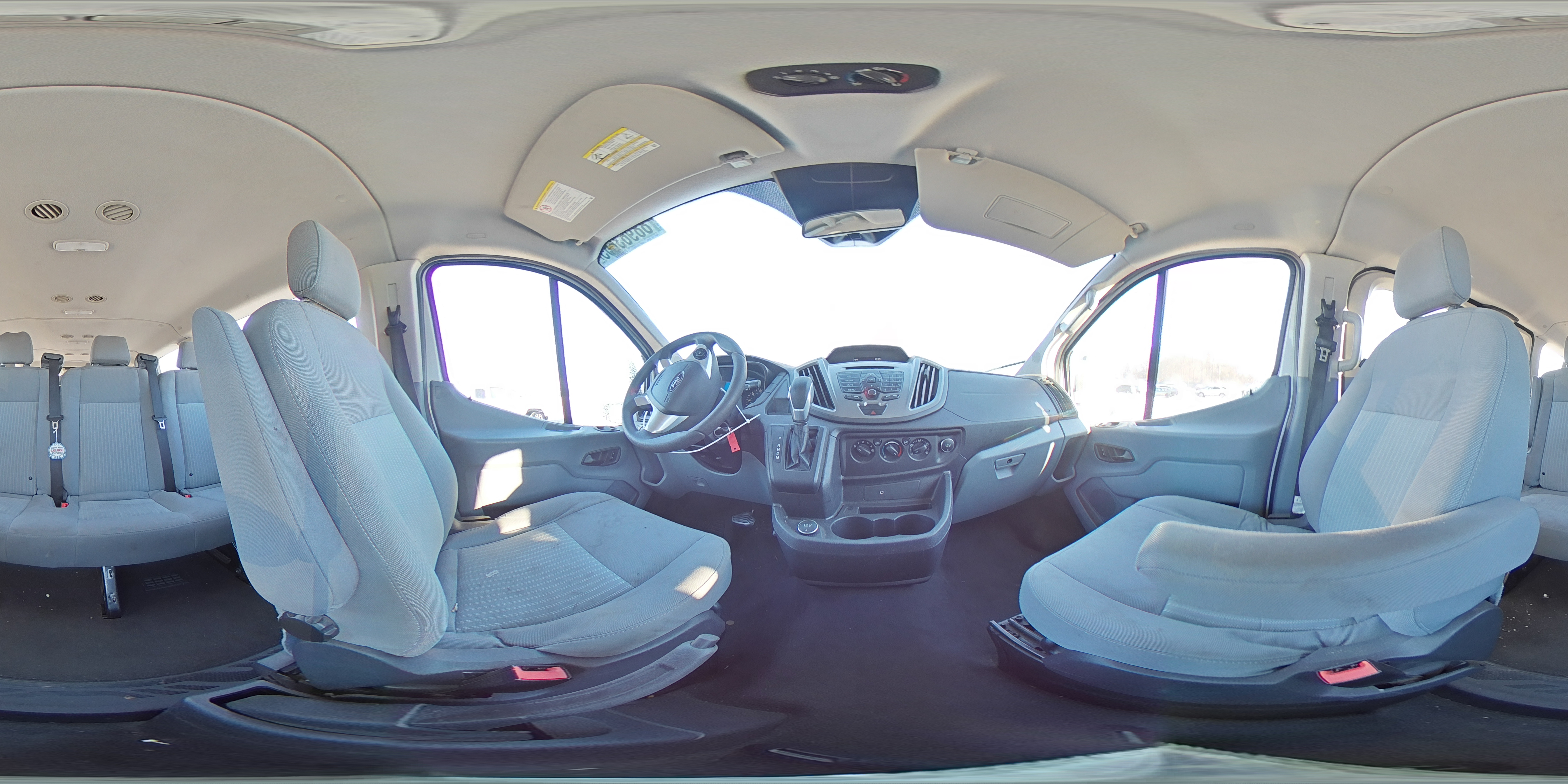 2019 Ford Transit - Image 14