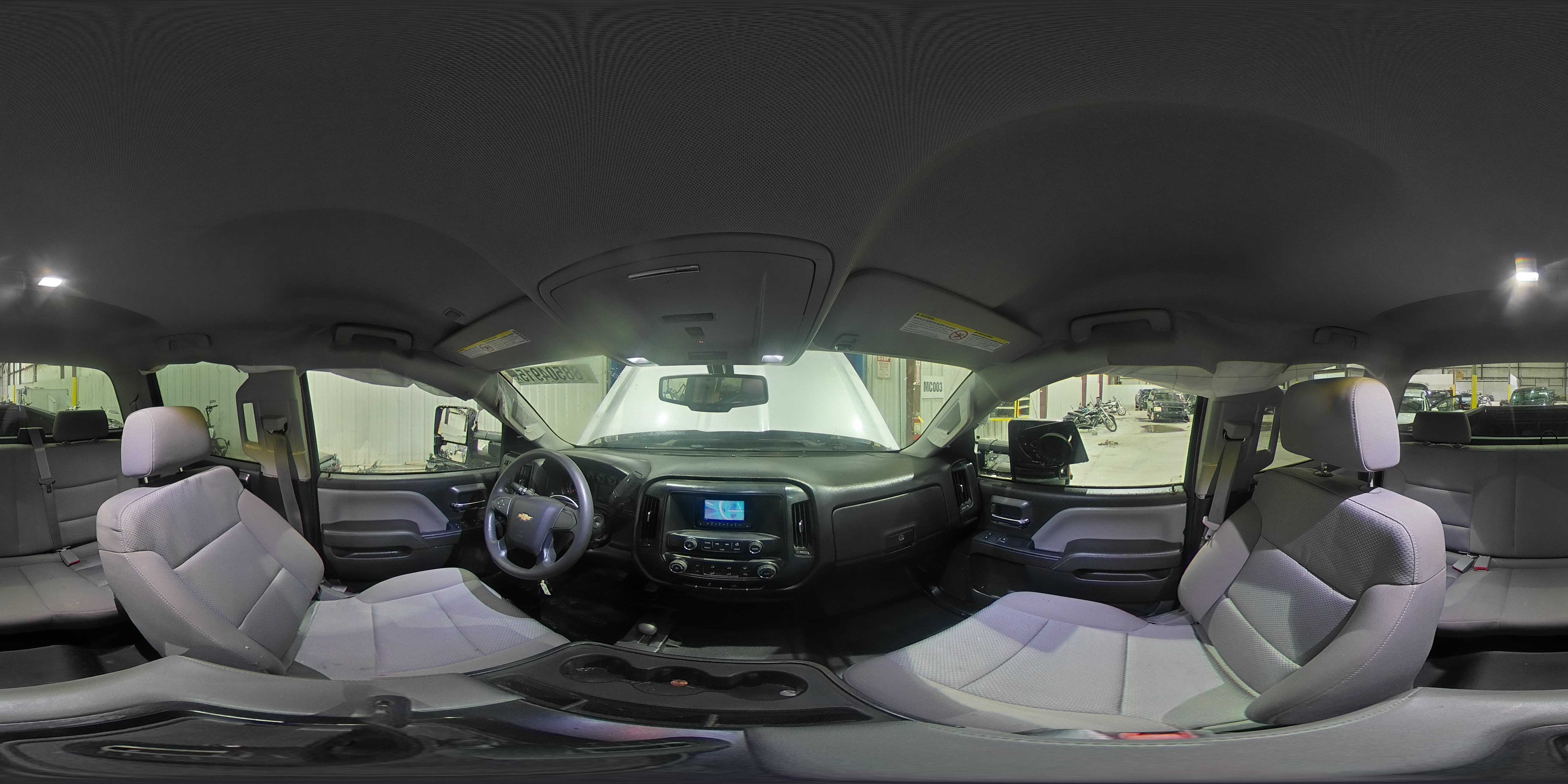 2015 Chevrolet Silverado - Image 14