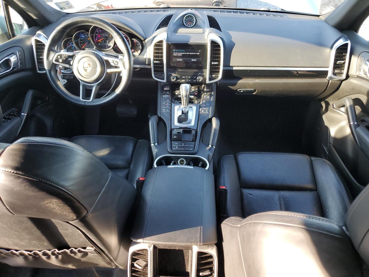2017 Porsche Cayenne - Image 8