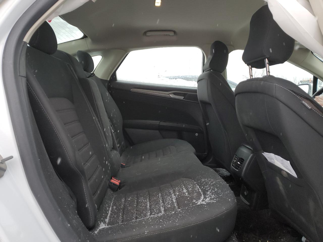 2020 Ford Fusion - Image 10
