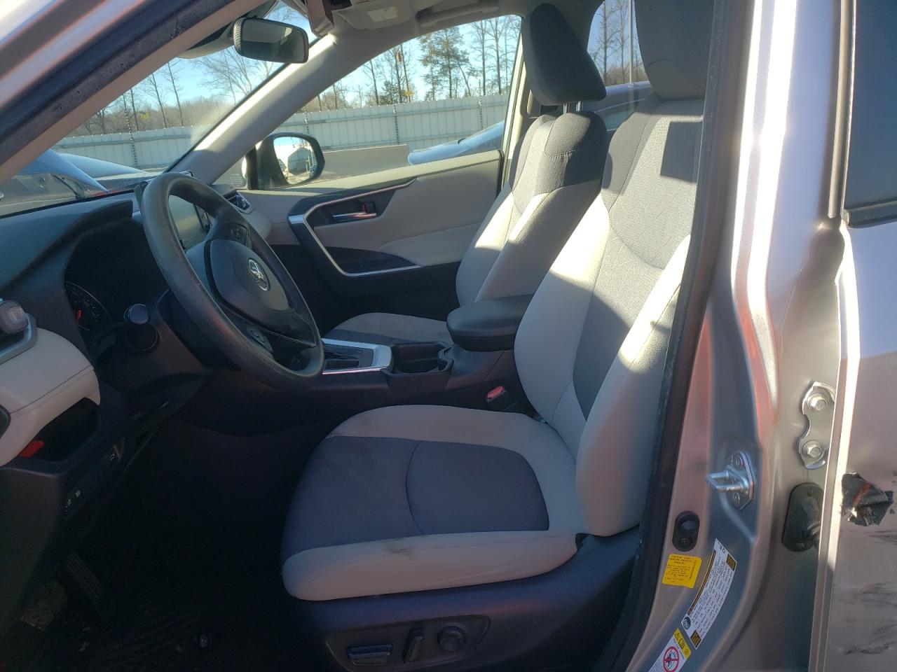 JTMW1RFVXKD020752 TOYOTA RAV4 2019