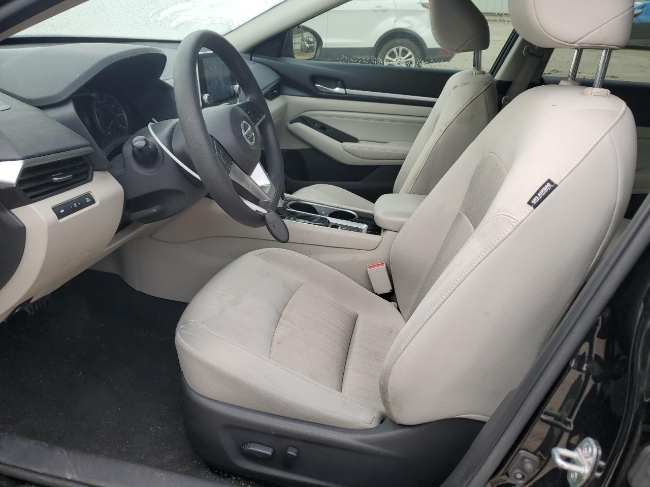 2021 Nissan Altima - Image 7