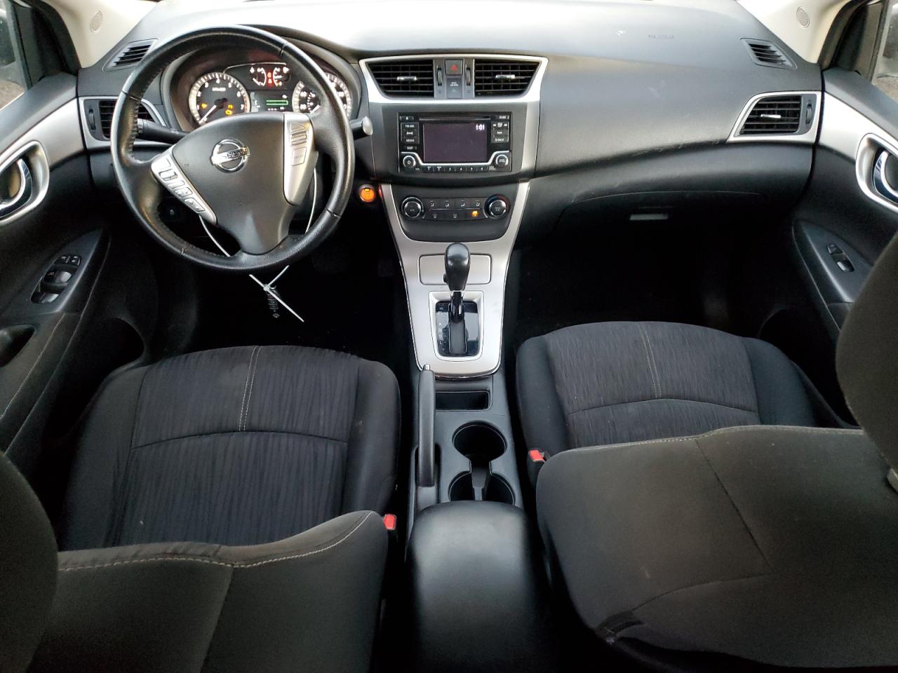 2015 Nissan Sentra - Image 8