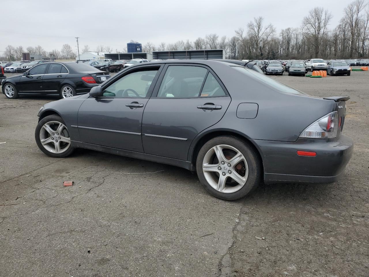 2005 Lexus IS - Image 2