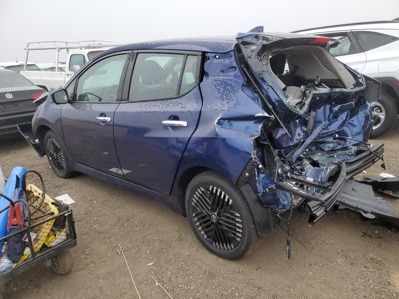 VIN: 1N4CZ1CV8SC561070 2025 NISSAN LEAF