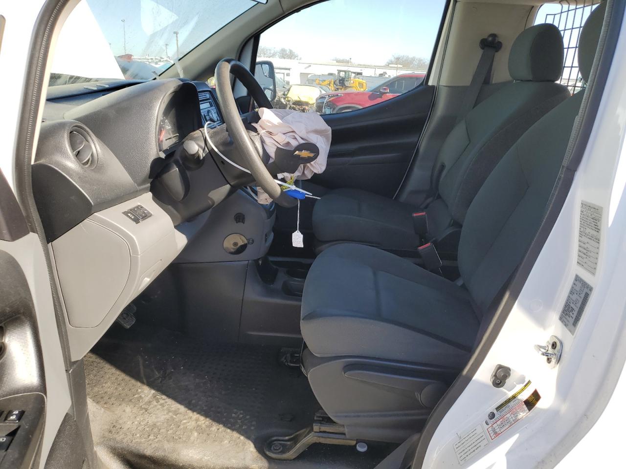 2015 Chevrolet Express - Image 7