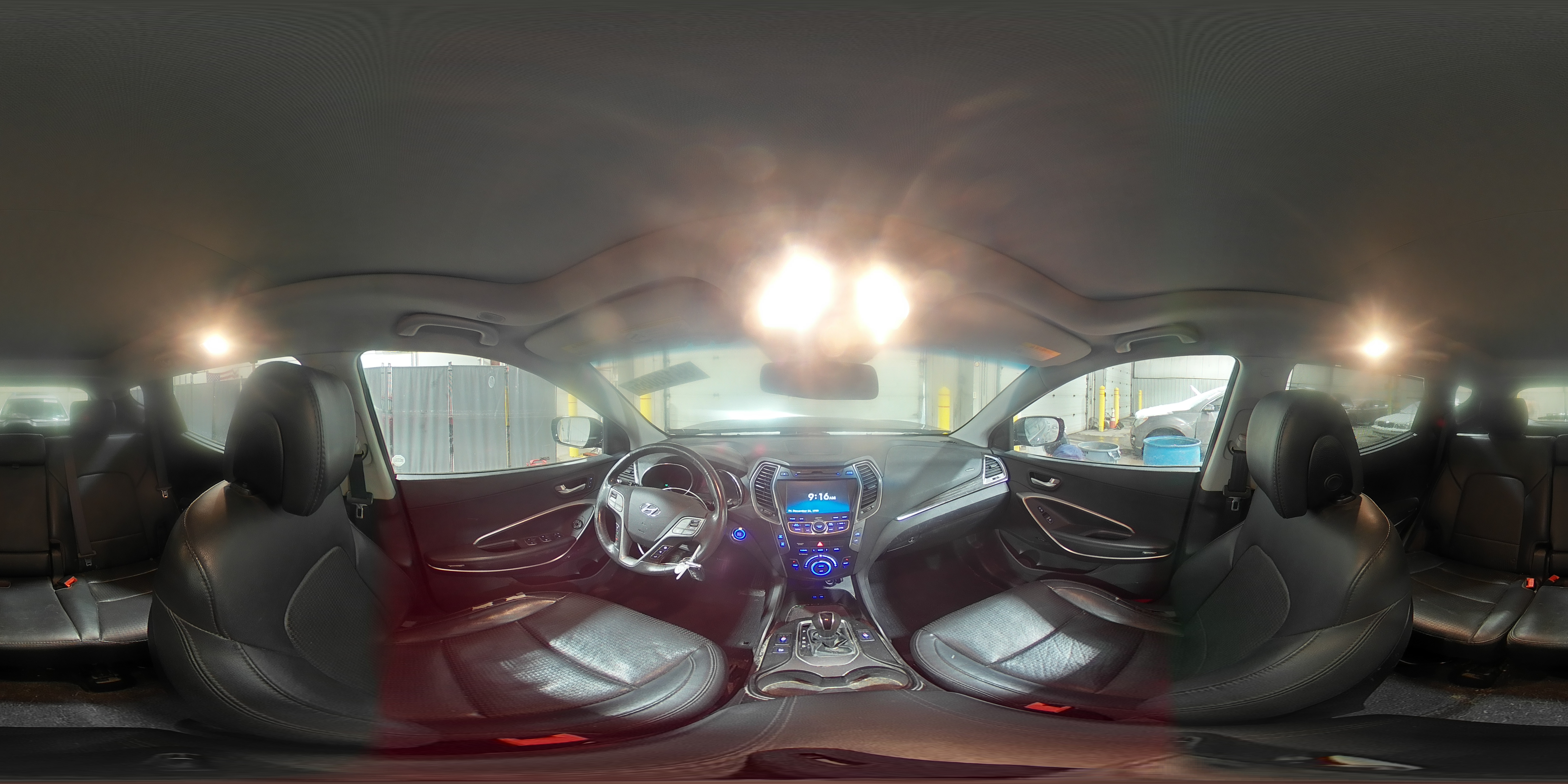 2015 Hyundai Santa Fe - Image 15