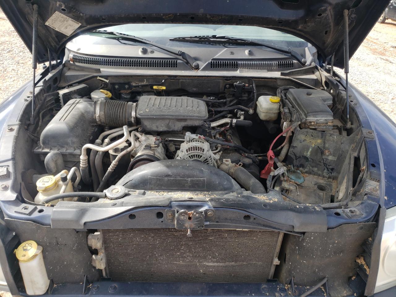 2005 Dodge Dakota - Image 11