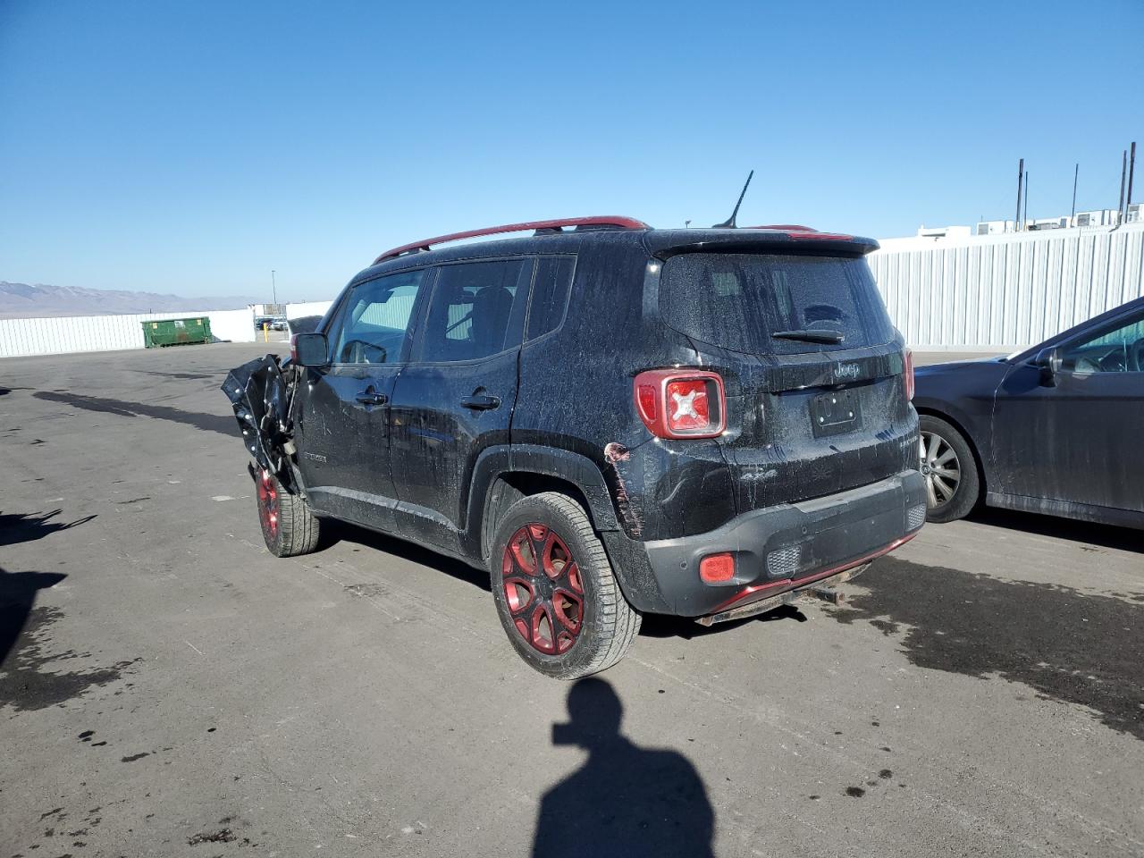 2015 Jeep Renegade - Image 2