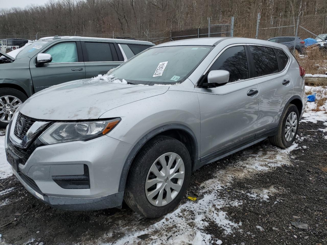 KNMAT2MV1KP533885 NISSAN ROGUE 2019