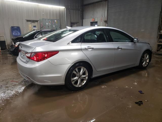  HYUNDAI SONATA 2013 Сріблястий