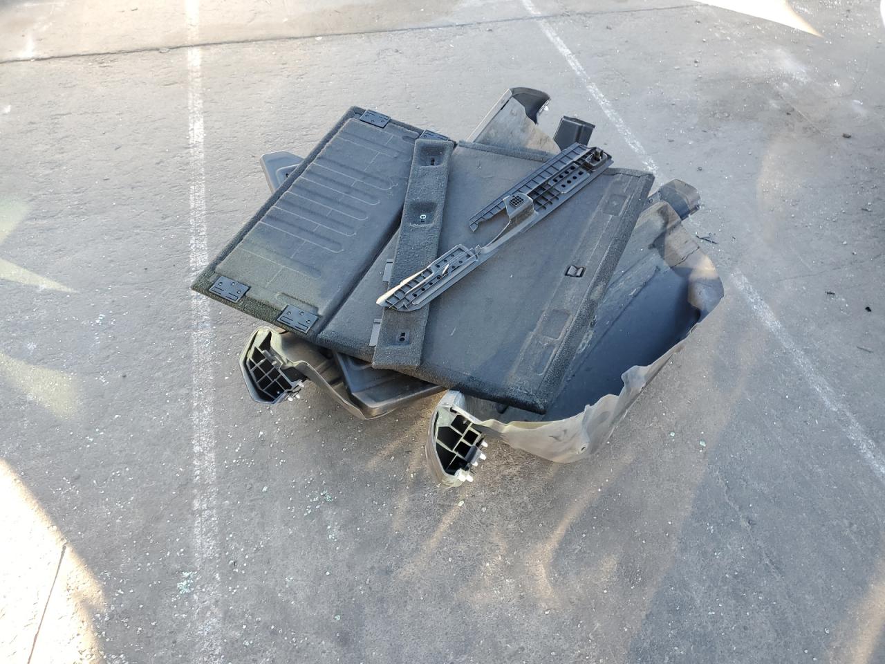 2018 Jeep Wrangler - Image 13