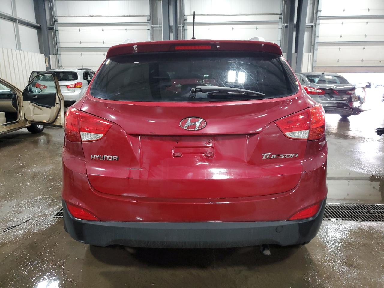 2012 Hyundai Tucson - Image 6