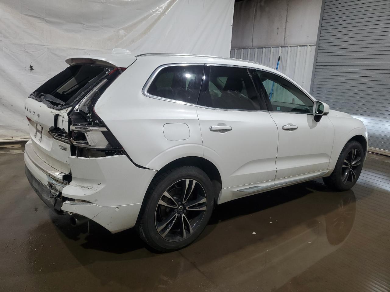 2019 Volvo XC60 - Image 3