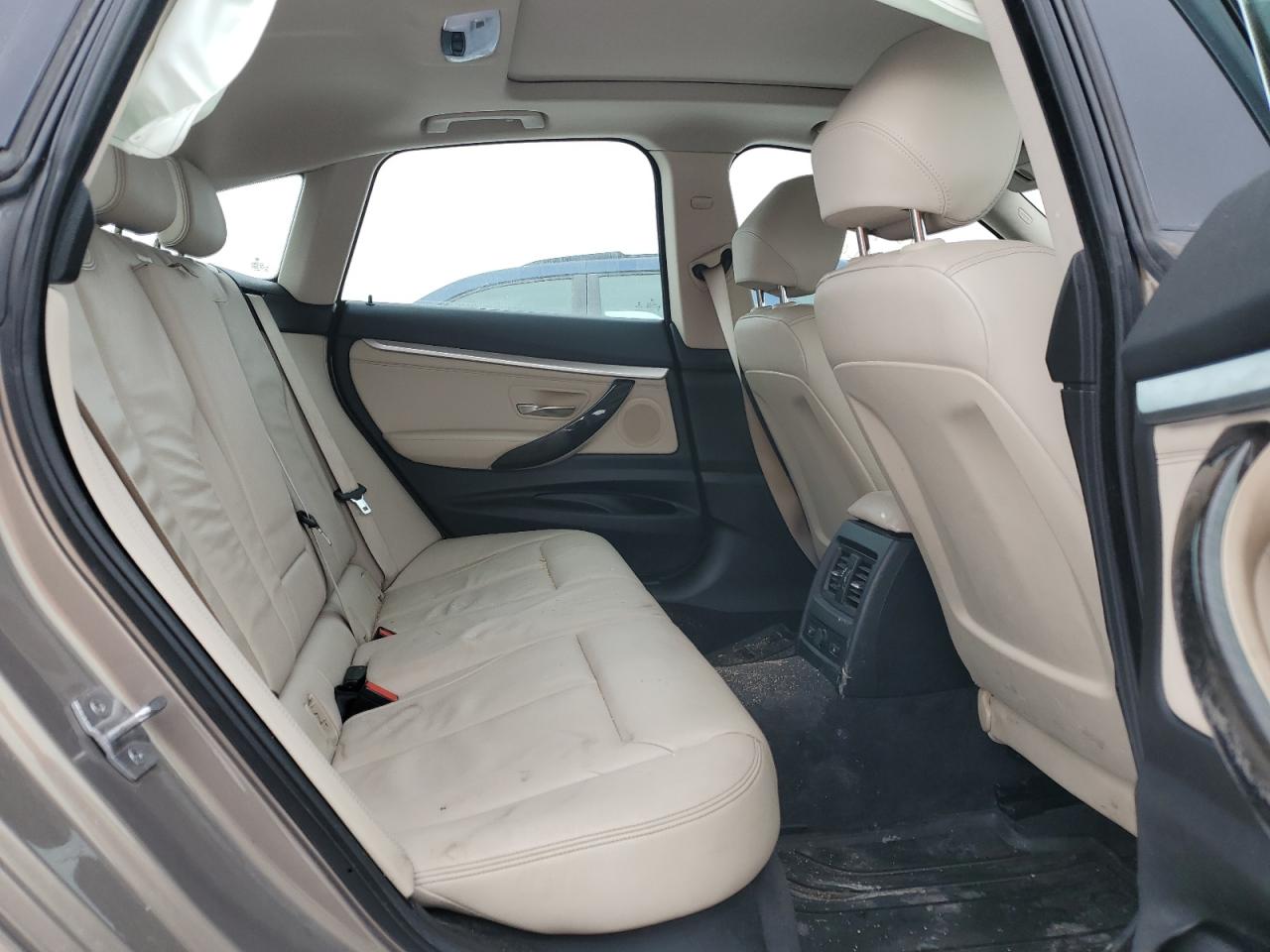 2014 BMW 3er - Image 10