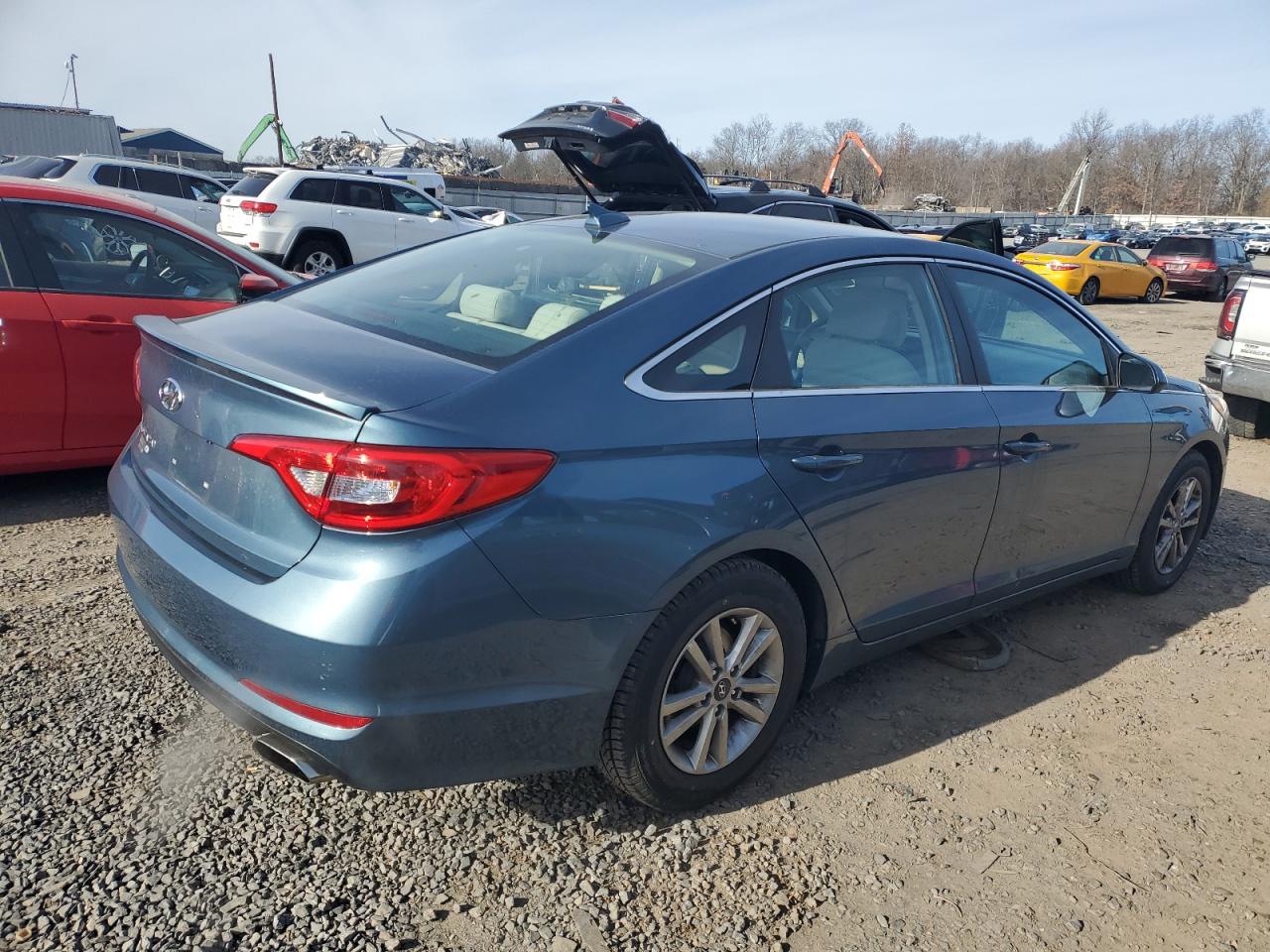 VIN 5NPE24AF4HH449156 2017 HYUNDAI SONATA no.3