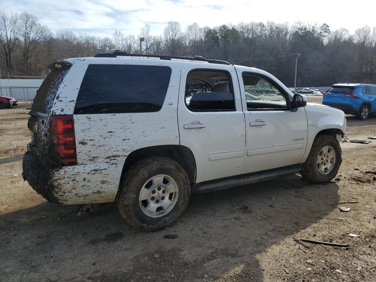 2014 Chevrolet Tahoe - Image 3