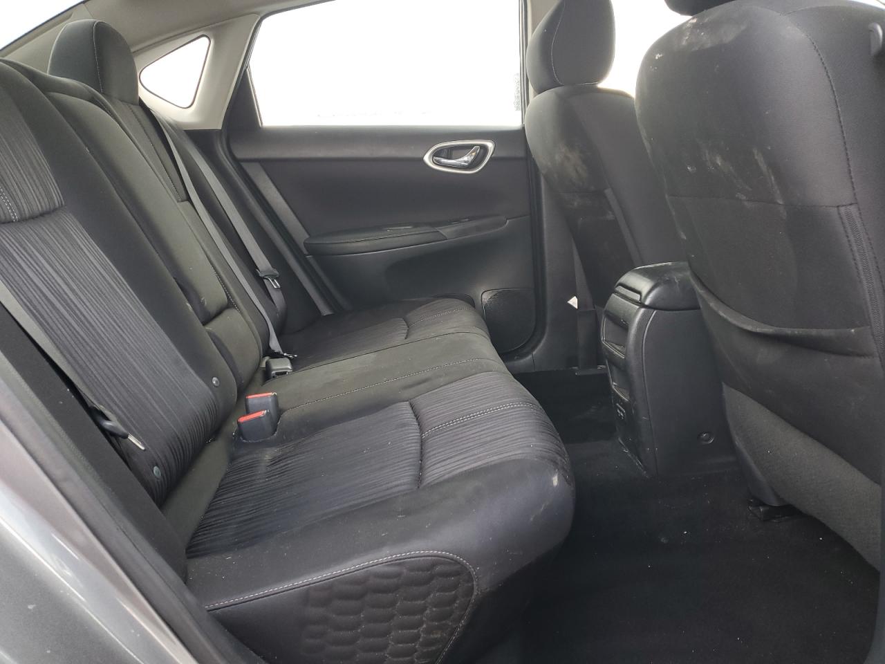 2018 Nissan Sentra - Image 10