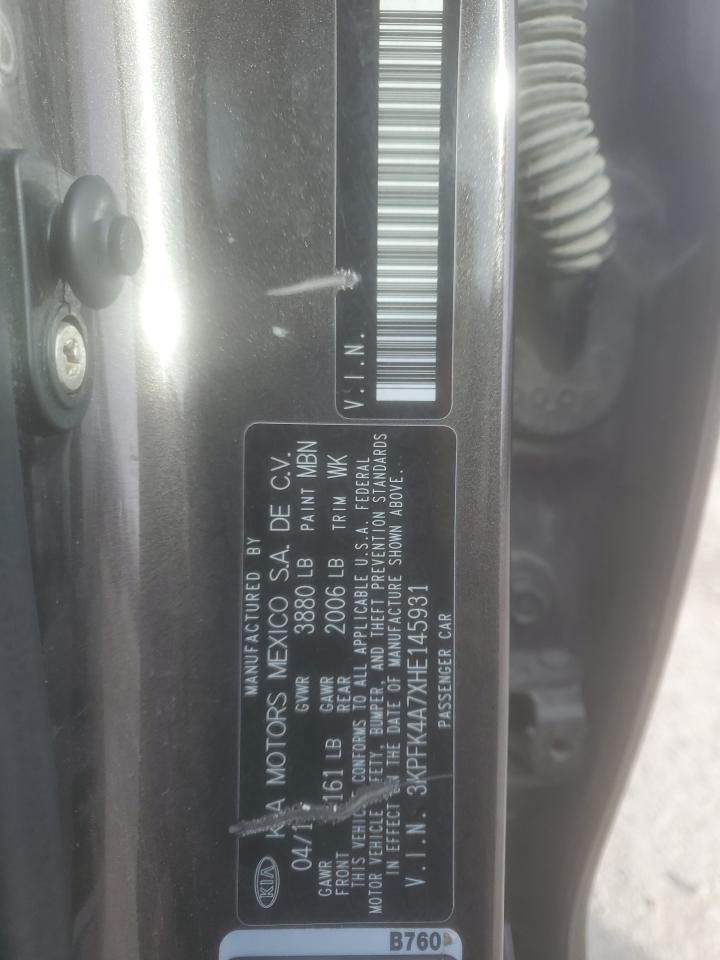 2017 Kia Forte - Image 13