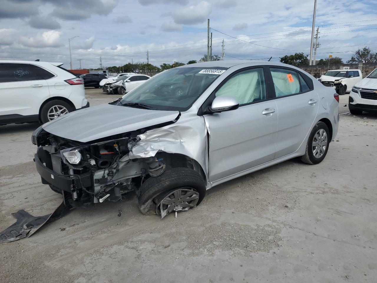 2021 Kia Rio - Image 1