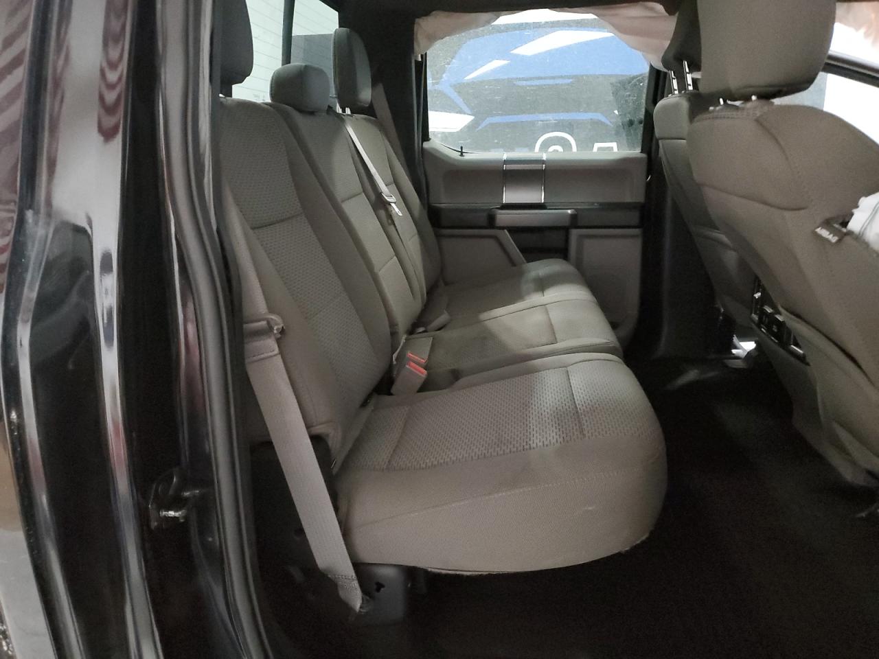 2018 Ford F-150 - Image 11