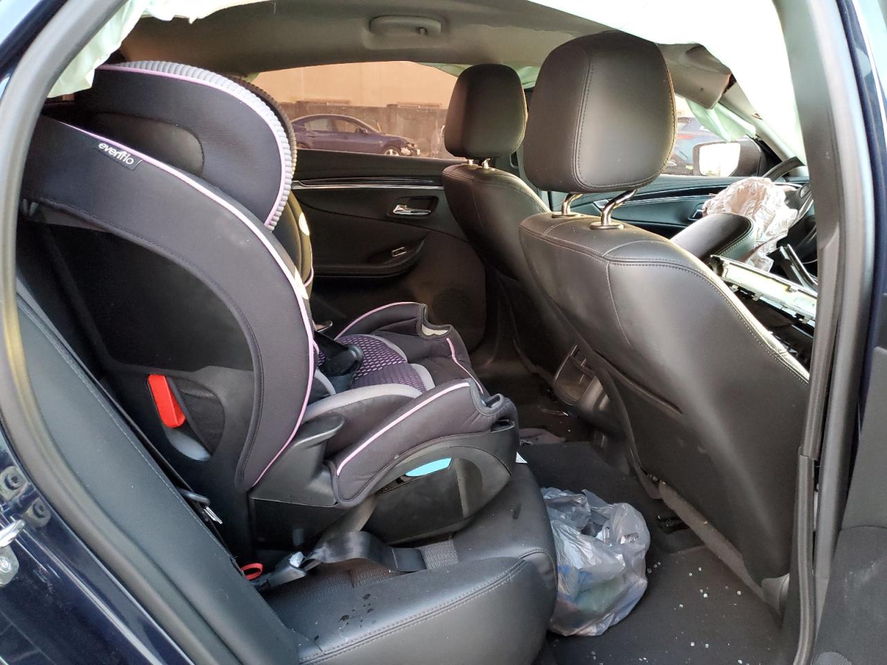 2019 Chevrolet Impala - Image 11