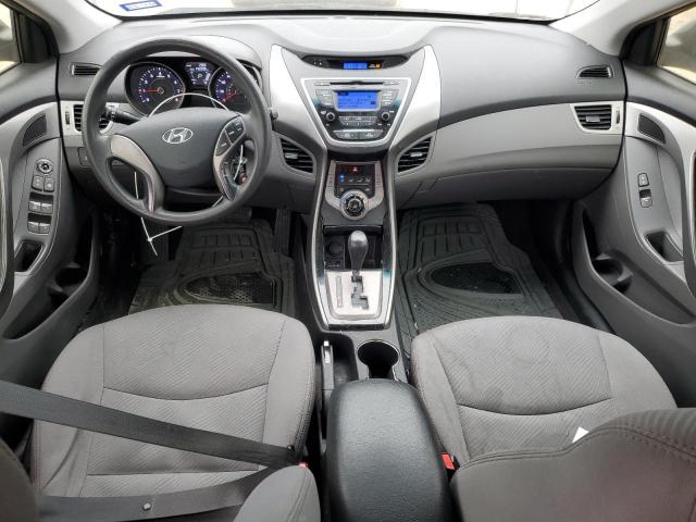 Sedans HYUNDAI ELANTRA 2013 Srebrny