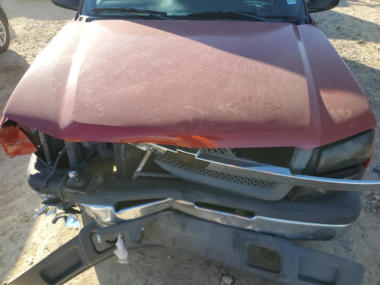 2004 Chevrolet Silverado - Image 11