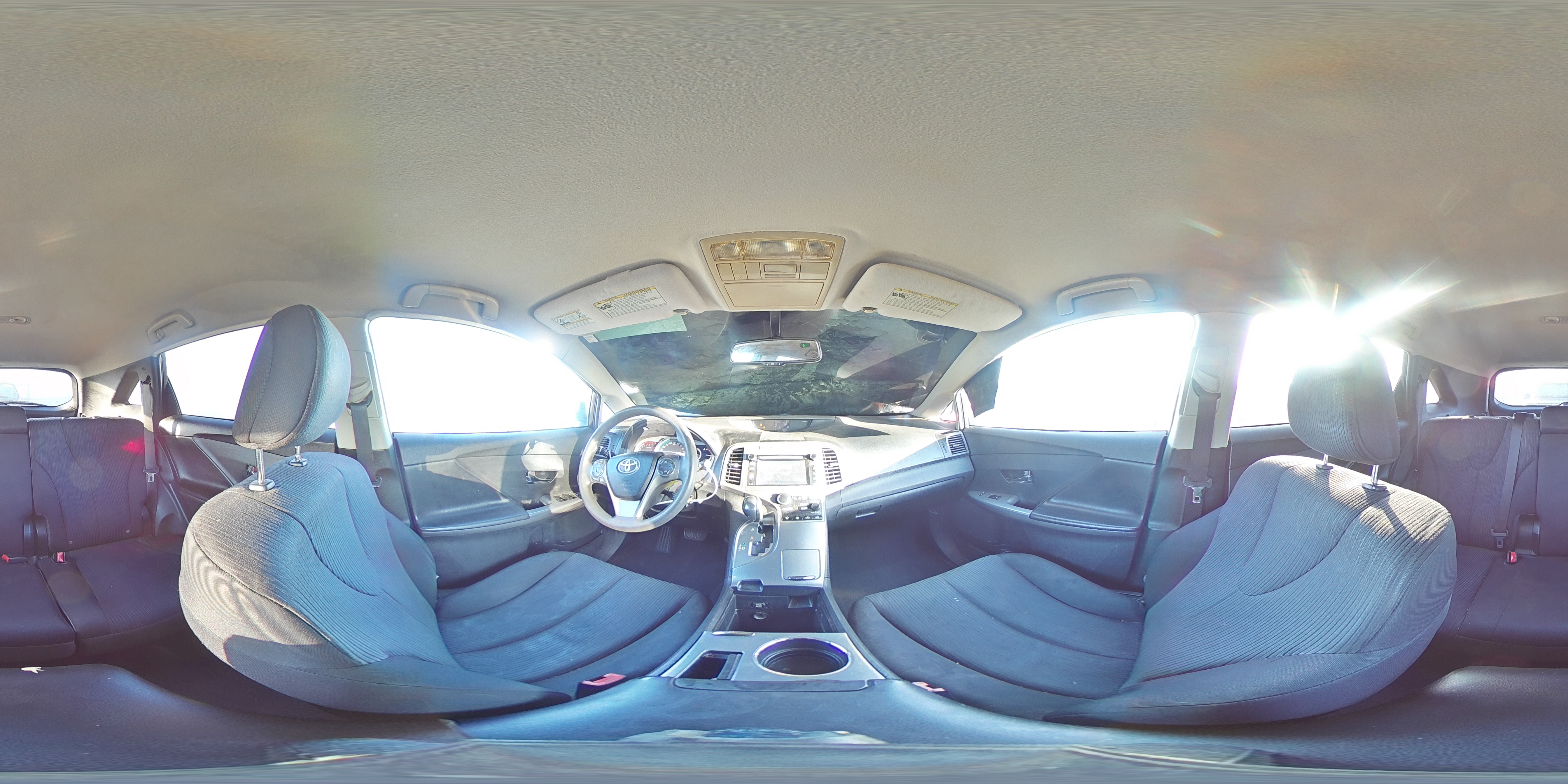 2013 Toyota Venza - Image 13
