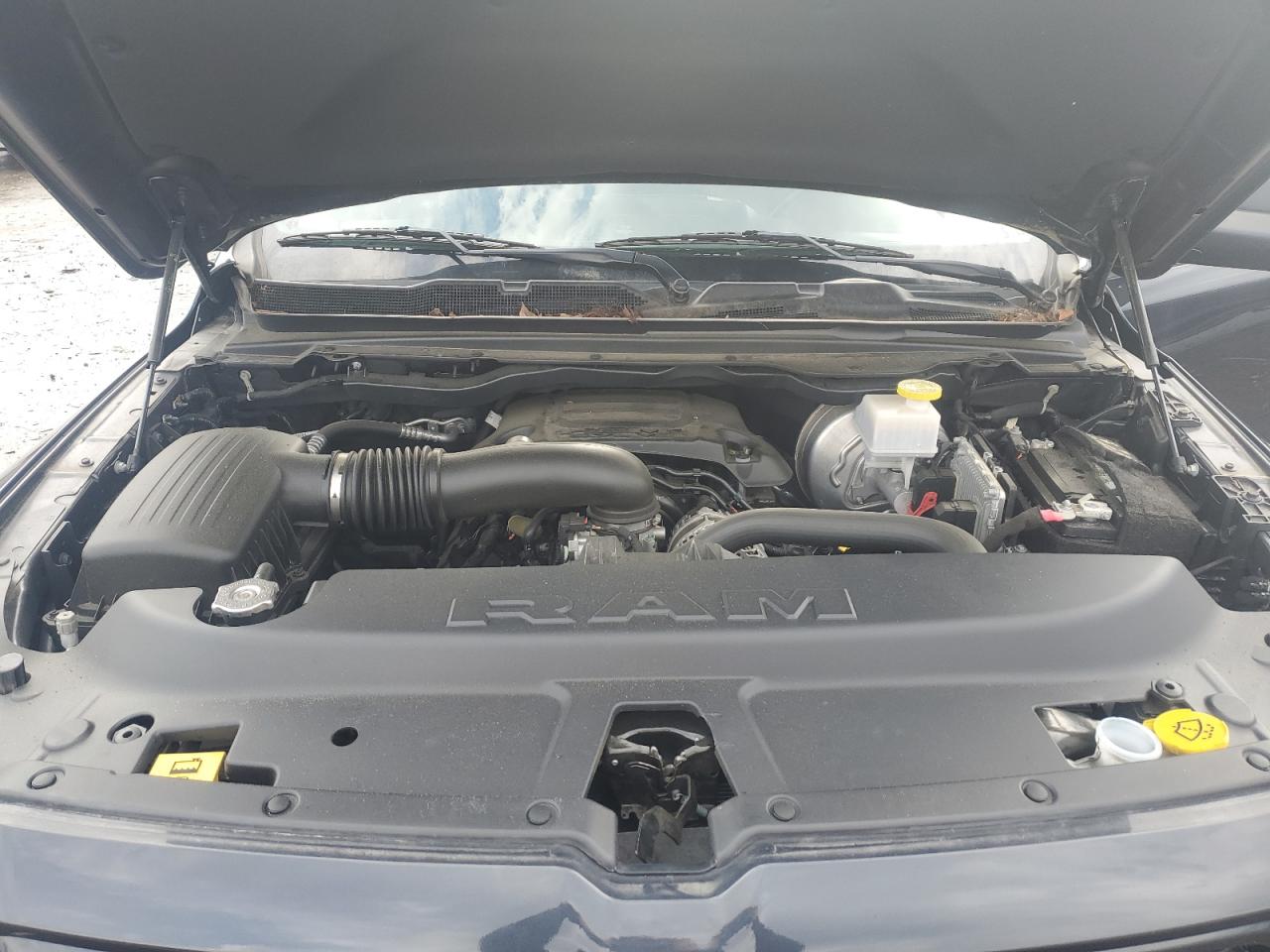 2020 RAM 1500 - Image 13