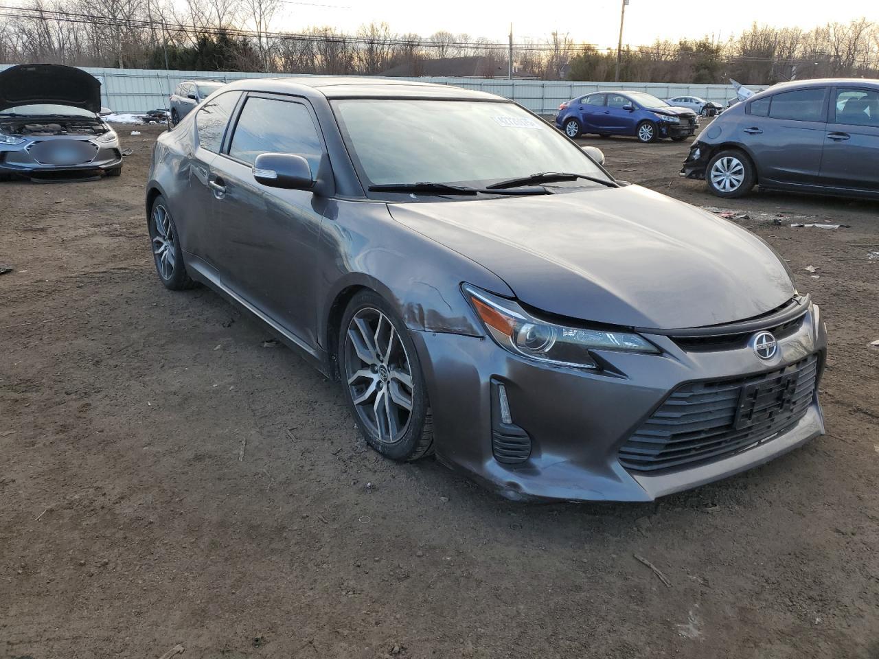 2015 Toyota tC - Image 4