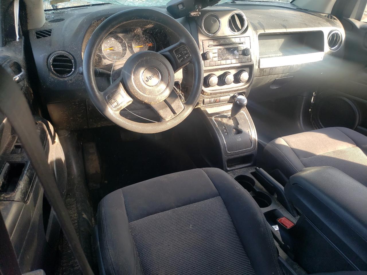 2016 Jeep Compass - Image 8