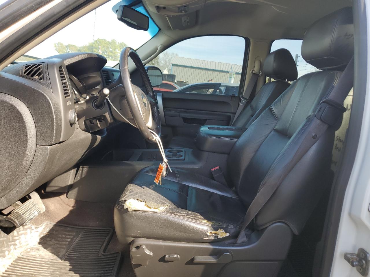 2012 Chevrolet Silverado - Image 7
