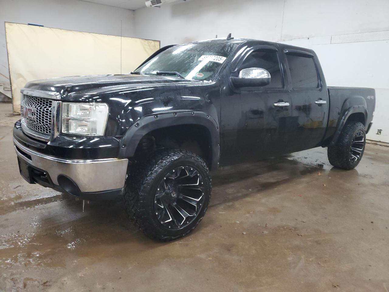 2011 GMC Sierra - Image 1