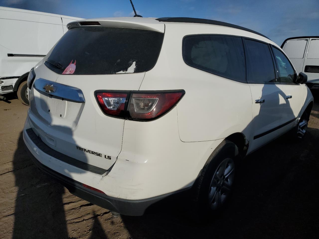2014 Chevrolet Traverse - Image 3