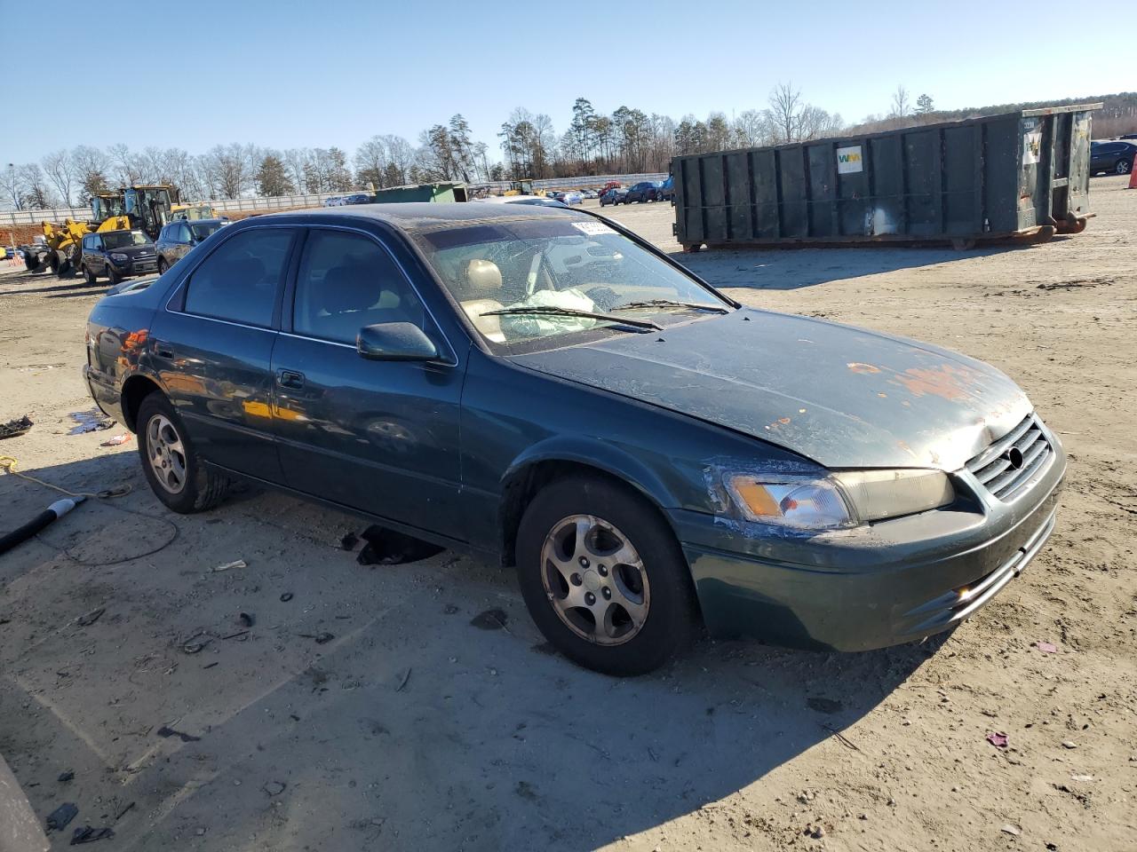 1998 Toyota Camry - Image 4