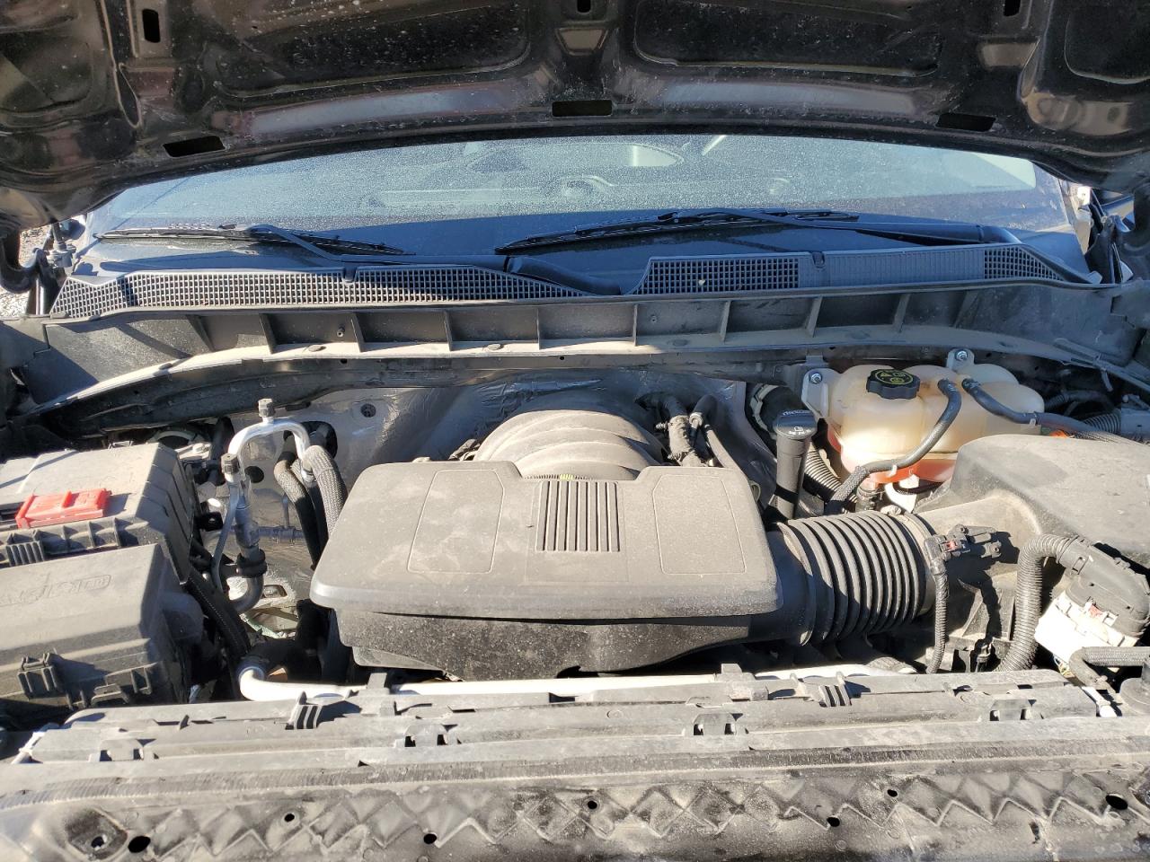 2019 Chevrolet Silverado - Image 11