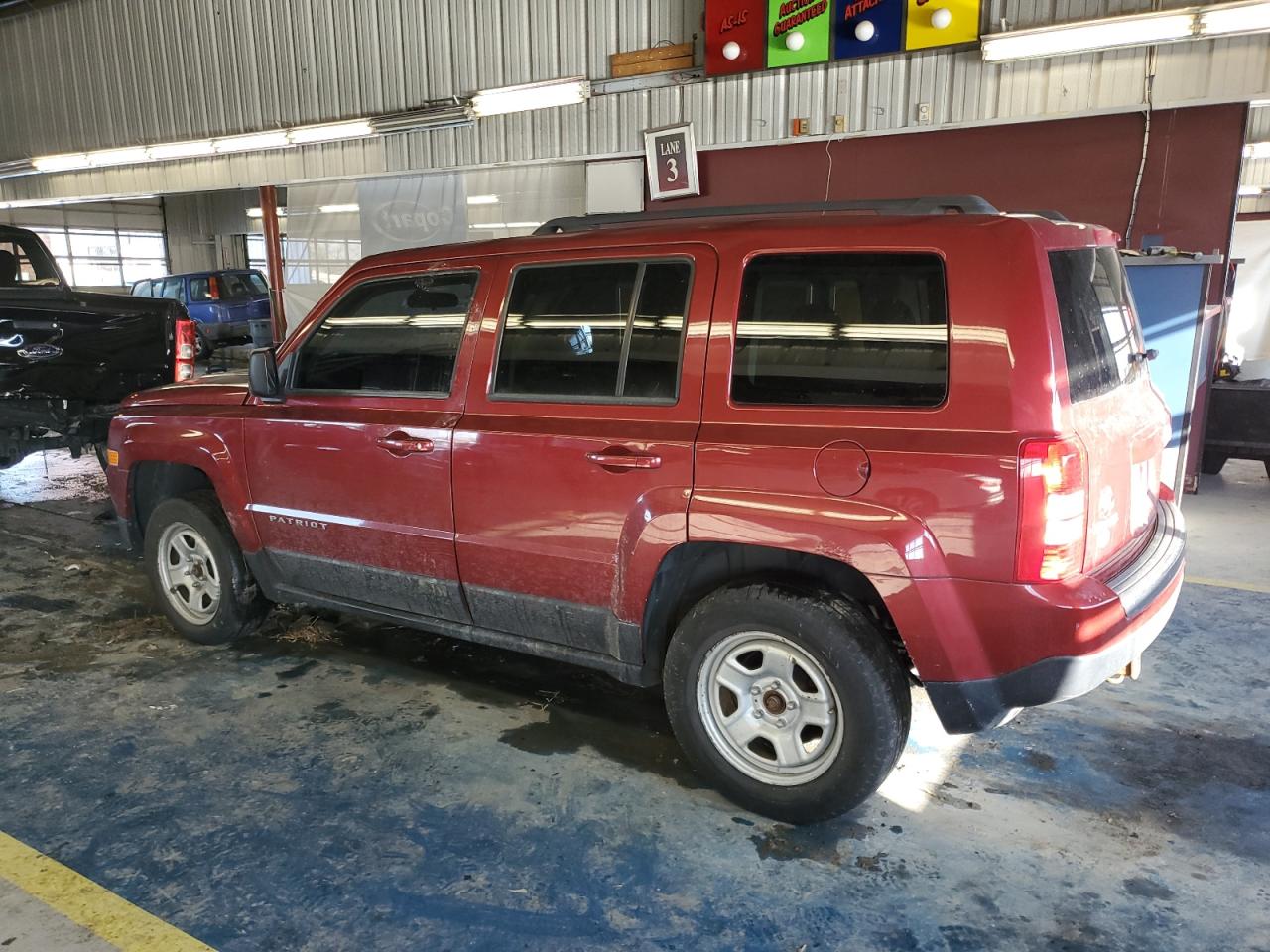 2015 Jeep Liberty (Patriot) - Image 2