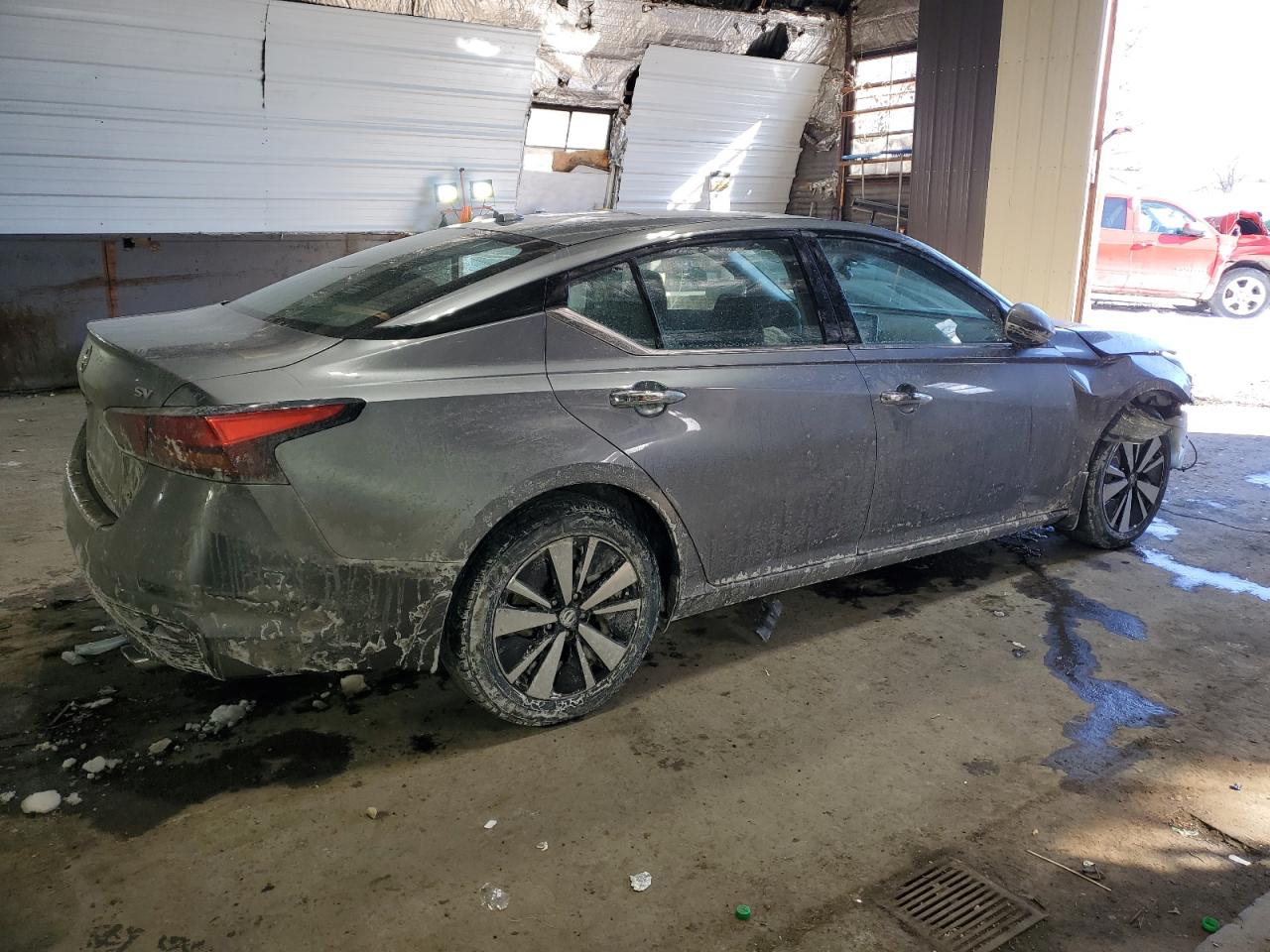 2019 Nissan Altima - Image 3